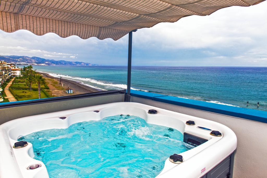The Beach Penthouse Torrox Dış mekan fotoğraf