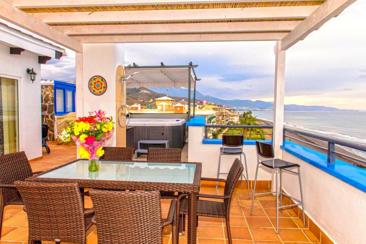 The Beach Penthouse Torrox Dış mekan fotoğraf